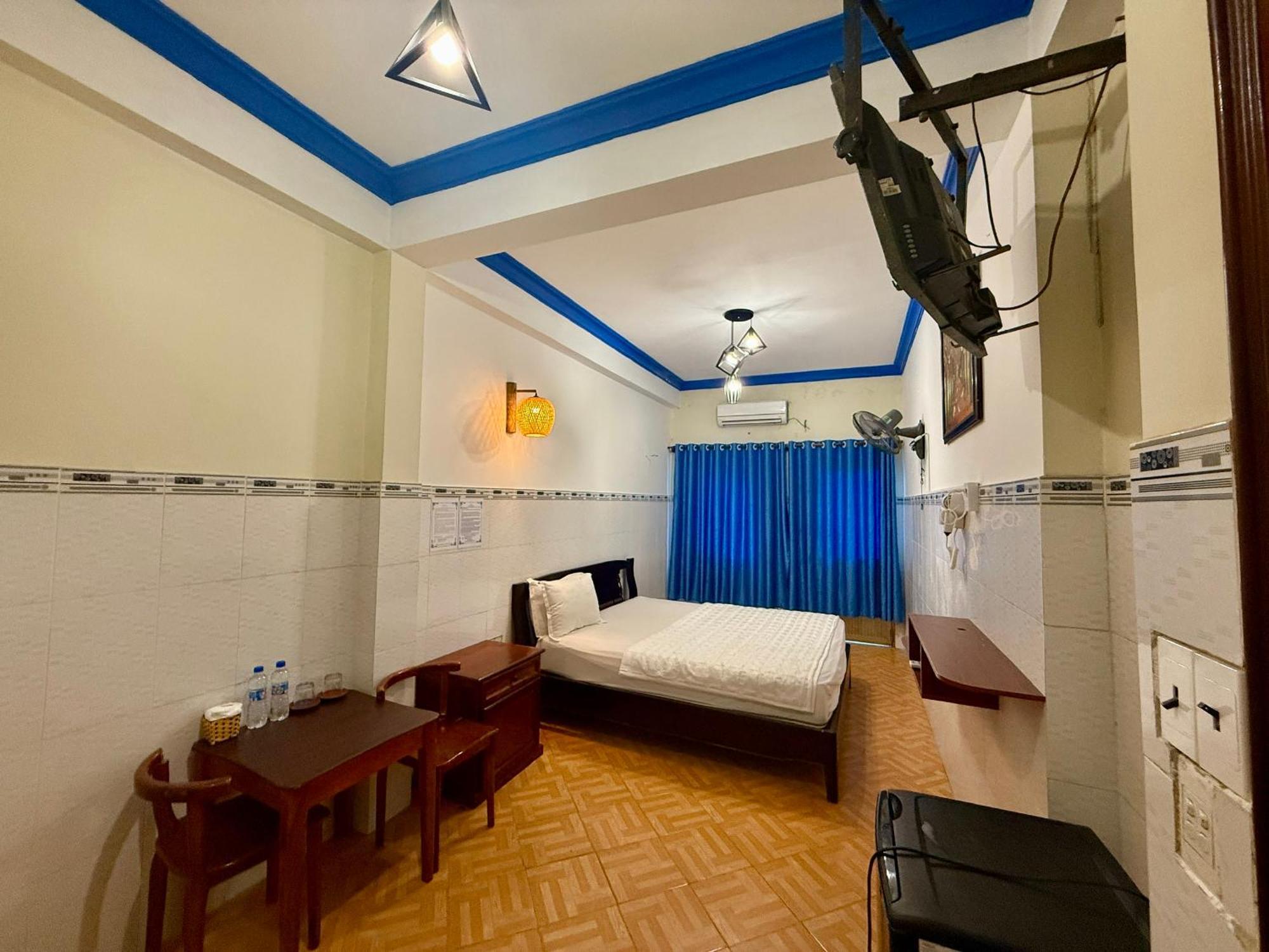 Hồng Hà 2 Khách sạn TP. Hồ Chí Minh